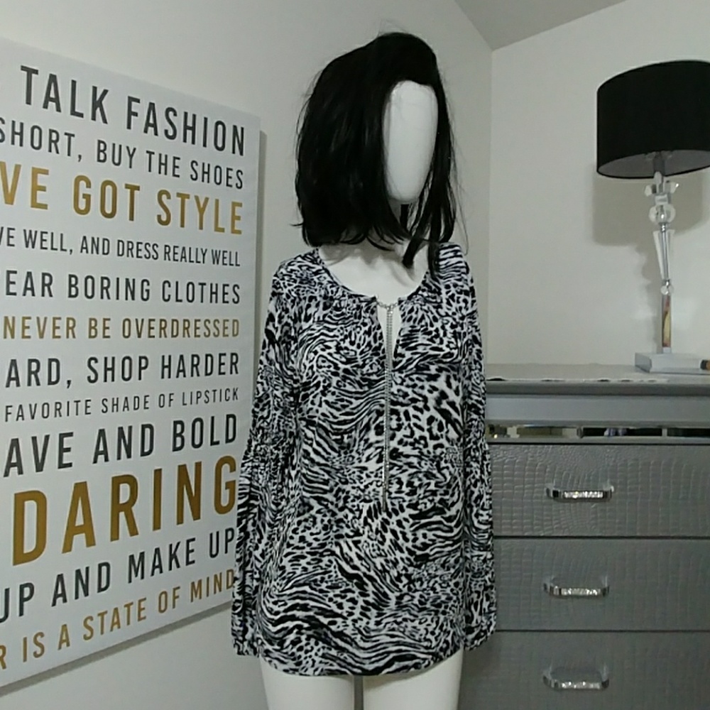 NWT Gorgeous MICHAEL KORS leopard print blouse